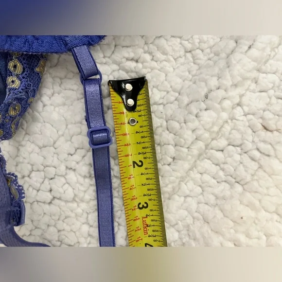 🌟🌟 EUC Victoria’s Secret Vtg Lace Lingerie Teddy - Picture 11 of 11